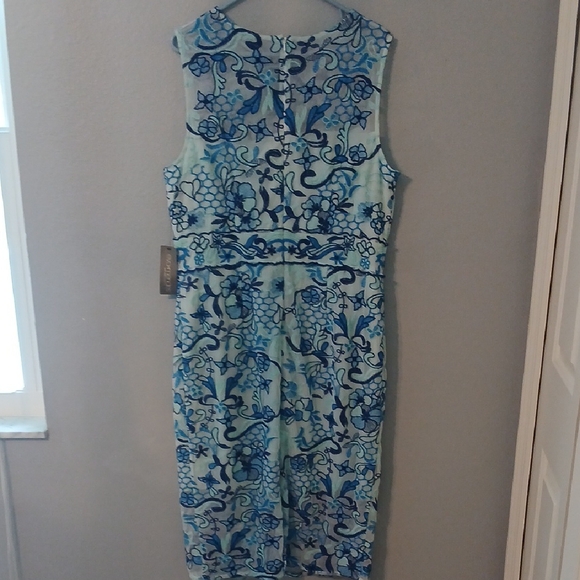 Eva Mendes for New York & Company Elegant Blue Patterned Midi Dress - Picture 4 of 6